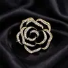 Broche de Camélia de Alta Qualidade Feminino Exquisito Design de Nicho Tendência Senso de Alta Qualidade Corsage Pin para Terno Acessórios