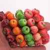 Manzana Miniatura con Clavos de Cuerno, Colgante para Pulsera de Manzana Roja con Agujero Pasante, Cuentas Sueltas, Materiales para Manualidades DIY Hechos a Mano, Juguete de Comida en Miniatura