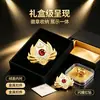 Insignia metálica personalizada con diamantes, broche de corona alada con imitación de diamante, medalla de honor corporativa personalizada con insignia de cierre de mariposa