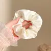 Scrunchie Suave Estilo Francés para Mujer 2025 Nuevo Scrunchie Coreano de Gama Alta con un Toque de Sofisticación, Accesorio Grande para el Cabello Lazo para el Cabello para Mujeres