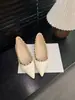 Zapatos Planos Elegantes de Estilo Francés con Punta Fina, Tachuelas, Boca Baja, Suela Suave, Charol, Slip-On para Mujer, Perfectos para Combinar con Vestidos