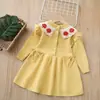 Vestido Suéter Infantil Hecho a Mano Flor Estilo Navideño Tejido Falda Larga Otoño Invierno Nuevo Conjunto de Año Nuevo para Niñas Falda Base