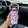 Taza aislada con asa de gato de dibujos animados con estampado de leopardo, acero inoxidable 316, diseño elegante y lindo para niñas, mini taza de hielo, botella de agua de gran capacidad
