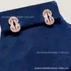 Colar de ouro 18k de alta qualidade com ferradura e fecho de oito para mulheres, versátil e luxuoso, um presente perfeito para namorada ou melhor amiga