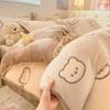 Conjunto de 4 Peças de Veludo Leite Floco de Neve de Inverno Desenho Animado Capa de Colcha de Veludo Grossa Conjunto de 3 Peças Quente para Cama de Dormitório Venda por Atacado