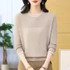 Blusa Base Elegante de Renda com Gola Redonda, Manga Longa Solta, Estilo Novo de Primavera Fina para Mulheres de Meia-Idade