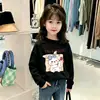 Camiseta de algodón con estampado de dibujos animados de moda para niños pequeños, nuevo estilo primavera y otoño 2026, para niñas, cuello redondo, manga larga