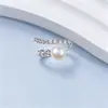 Anillo de Perla de Agua Dulce Natural, Lujo Ligero y Sensación de Alta Gama, Diseño Abierto Ajustable para Mujer, Circonita Microincrustada, Joyería de Nuevo Estilo al por Mayor