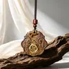 Artículo cultural coleccionable: Colgante de madera de agar con incrustaciones de cinabrio, collar amuleto "Paz y Serenidad", estilo chino