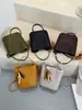 Bolso Cubo Tejido Hecho a Mano Vintage Shuai Mi Jia para Mujer Modelo Nuevo 2026 Bolso de Hombro Bolso Cruzado Bolso para Viajes de Negocios Compras