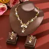 Galvanoplastia Ecológica Estilo Palacio Francés Verde Pequeña Flor Fresca Gota de Agua Conjunto de Pendientes y Collar de Novia Suministro Transfronterizo