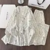 Pijamas de mujer al por mayor para exportación, conjunto lindo de dibujos animados estilo coreano, holgado, de manga larga, delgado, para casa, para niñas jóvenes, primavera y otoño