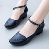 Sandálias de Salto Anabela Mary Jane Femininas de Bico Fino em PVC Estilo Retrô Francês 2025 com Tira em T Sapatos de Couro