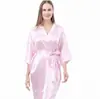 Robe de Seda Liso Colorido Torcido de Cetim Transfronteiriço Roupão de Banho Estilo Europeu e Americano Cardigã Longo Liso Brilhante