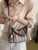 Bolso cruzado elegante y versátil para el trabajo, Bolso de hombro casual con diseño tejido, Bolso de axila moderno y fresco