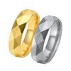 Amazon Supply Anillo de acero de tungsteno Joyería de diamante Superficie de corte Anillo de tungsteno dorado personalizado para hombre Anillo de nicho en stock