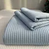 2025 Nuevo Peso Alto 105g Gasa Suave como Nube Tejido Denso Ribete Acolchado Cubre Cama Colcha Pieza Única