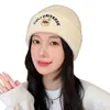 Bonito gorro de punto de oso para mujer, estilo coreano, adecuado para otoño e invierno, versátil, cálido y resistente al frío, un gorro de punto