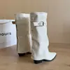 Botas longas pontudas, de salto grosso e removíveis para mulheres, novo estilo outono 2026, projetadas para figuras baixinhas, que realçam a altura e estilosas, com um cano que não chega ao joelho