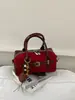 Bolso de hombro cruzado retro de nicho estilo coreano para mujer, bolso de mano moderno y versátil, nuevo modelo 2026, bolso de alta gama para el día a día