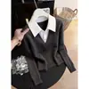 Look novo super moderno estilo coreano, chique e elegante de duas peças, top de malha color block lindamente desenhado com gola contrastante, A14293