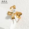 Anillo Abierto de Acero Inoxidable con Lazo de Perla Elegante de Venta Caliente Transfronteriza Moda Simple Metal Exquisito Engastado a Mano