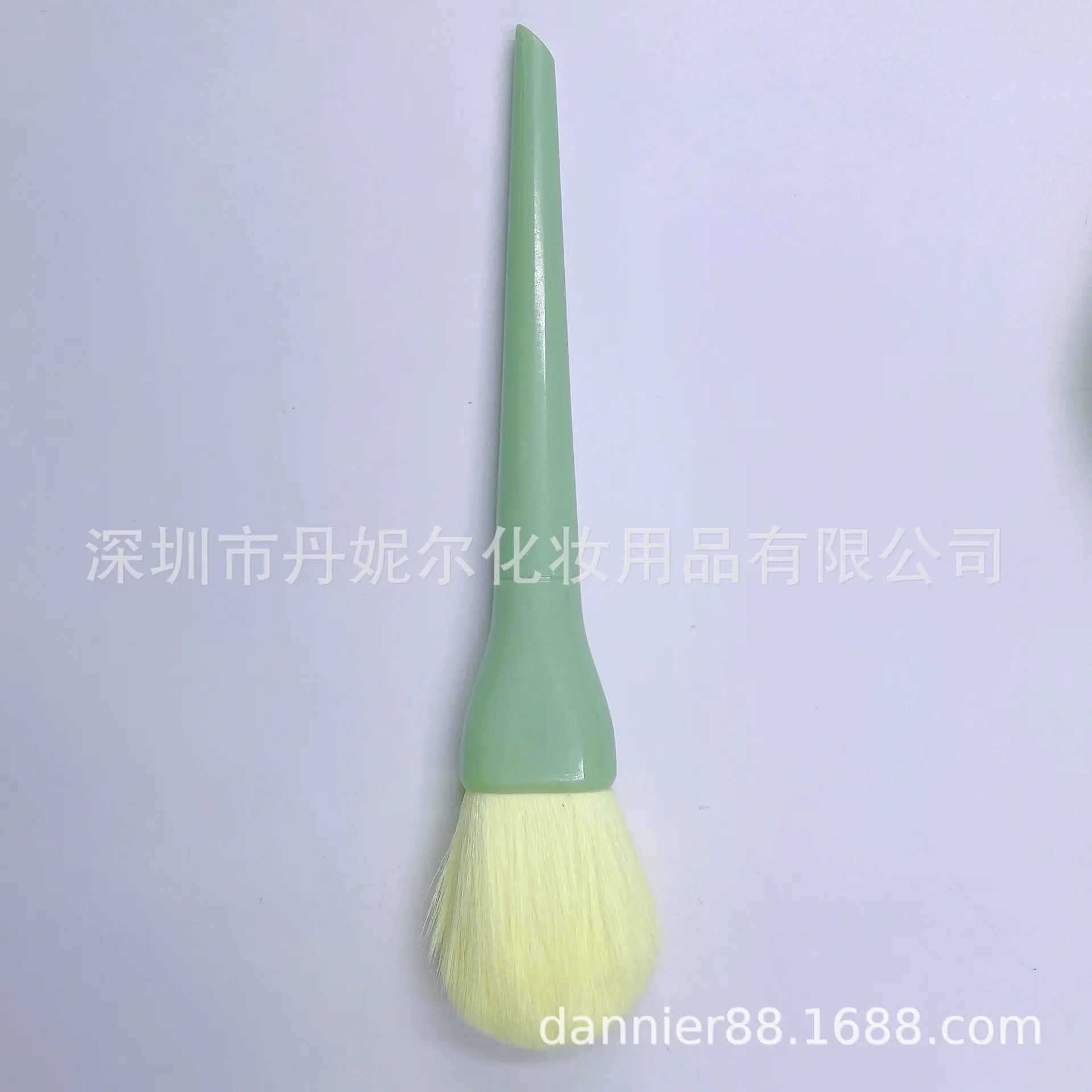 40d46e644423a2ae31bbb29821c186