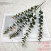 Simulação 5 Garfos Integrados Eucalipto Cerimônias de Casamento Teto Auditório de Casamento Arranjo de Hotel Móveis Estúdio de Encaixe Macio Linha de Flores Decorativas