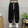 Pantalones de Chándal Grises Bordados Casuales Elegantes Americanos para Hombre de Primavera y Otoño, Holgados Modernos con Cordón Versátiles tipo Jogger