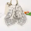 Pañuelo Pequeño Único con Patrón Paisley Vintage Estilo de Oficina Cuadrado Decorativo Imitación de Seda Suministro Transfronterizo Fj016 Pañuelo de Seda