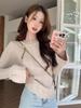 Camiseta de punto negra para mujer, manga larga, con cuentas en el hombro derecho, para primavera y otoño, de alta gama, corte slim, manga acampanada, top interior moderno