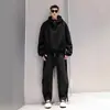 Novo conjunto moderno outono/inverno para homens, estilo boxy, peso pesado, corte americano solto, com moletom com capuz e calça casual de corte reto.