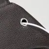 Bolsa Masculina 2026 Novo Estilo Bolsa Transversal de Alta Qualidade Bolsa de Ombro Masculina de Couro de Vaca de Primeira Camada Versátil para Trabalho e Dia a Dia Bolsa de Peito