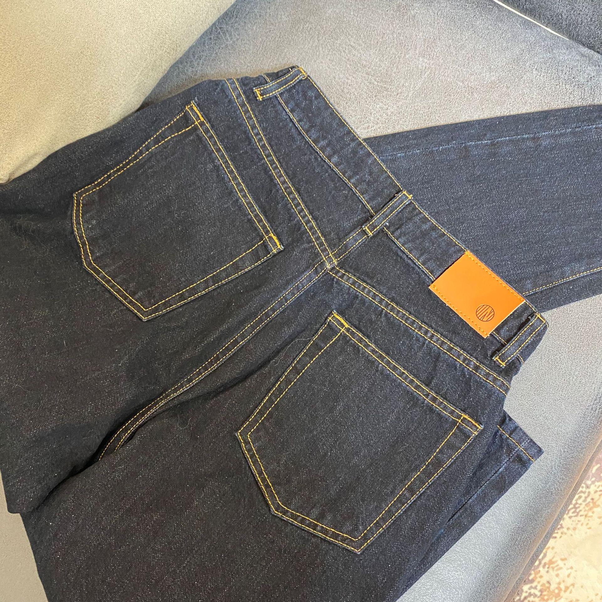 F70488D2D21F5E1B115E253B703630