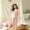 Pijama base de comercio exterior para niñas de primavera y otoño, ropa de casa para bebés, ropa de verano para aire acondicionado, conjunto de top de manga larga y pantalón largo, ropa cálida para niños