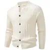 Cardigan de Punto Trenzado con Cuello Alto para Hombre Otoño/Invierno 2026 Color Sólido Manga Larga Botones Suéter Ropa Exterior Casual Chaqueta Multicolor