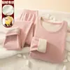 Venta al por mayor del fabricante Conjunto de Ropa Interior Térmica de Visón Cachemir Seda para Hombres y Mujeres, Ropa Térmica de Pareja Otoño e Invierno