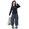 Roupa de Primavera para Meninas 2026 Nova Tendência Estilo Descolado Roupa de Rua Infantil Moletom Roupa de Primavera para Menina Grande Calça de Cintura Alta Listrada