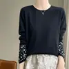 Camisa Fina de Malha com Design Bordado Único para Mulheres, Gola Redonda, Manga Longa, Caimento Solto, Versátil, Estilosa Branca
