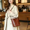 Bolsa feminina de couro genuíno 2026 nova bolsa de balde, bolsa de ombro, axila e transversal versátil de alta qualidade para mulheres