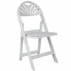 Silla plegable de resina blanca con respaldo en forma de abanico, personalizable, para restaurante, césped, boda, jardín, venta caliente transfronteriza, al por mayor