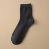 100 Pares de Meias Descartáveis, Meias Curtas de Algodão Masculinas, Meias Preguiçosas Sem Lavagem Resistentes ao Desgaste e Desodorantes, Meias Femininas de Algodão para Banho de Pés na Primavera e Verão