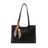 Superventas Transfronterizo Modelo Nuevo 2026 Bolso de Hombro Versátil Estilo Retro de Alta Gama Bolso Tote para Estudiantes Universitarios Moda