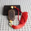 Suprimento do Fabricante de Pingente de Carro com Palavras de Paz Esculpidas em Madeira de Pessegueiro Pingente de Retrovisor de Carro de Madeira Gravação de Logotipo Gratuita