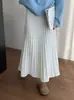 Saia midi plissada de tricô branca para mulheres, nova coleção outono/inverno 2026, cintura elástica, silhueta evasê, barra fluida, design de cauda de peixe, moderna