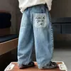 Ropa de Otoño para Niños Jeans 2026 Nuevo Estilo Guapo Pantalones de Pierna Curva para Niños Pequeños de 3 Años Pantalones Largos para Bebé Pantalones de Primavera y Otoño para Niños