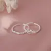 Anillo de Amor Trenzado Simple Estilo Japonés y Coreano para Mujer, Lujo Ligero, Diseño de Nicho, Cadena Delicada de Alta Calidad, Anillo de Dedo Dividido, Pulsera