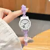 Relógio estilo fofo com cordão de puxar, estilo ins, alto apelo estético, nicho para estudantes, DIY, tema de gato simples, estilo artístico e de floresta, mostrador pequeno