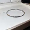Moda Transfronteriza Europea y Americana Forma de Serpiente de Circonita Pulsera Geométrica Lujo Ligero Sensación de Alta Gama Pulsera Diseño de Nicho Joyería de Mano de Moda para Mujeres