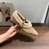 Zapatos Mary Jane Planos de Punta Cuadrada Estilo Chanel con Flor Metálica y Forro de Felpa para Mujer, Mocasines Cálidos que Aumentan la Altura